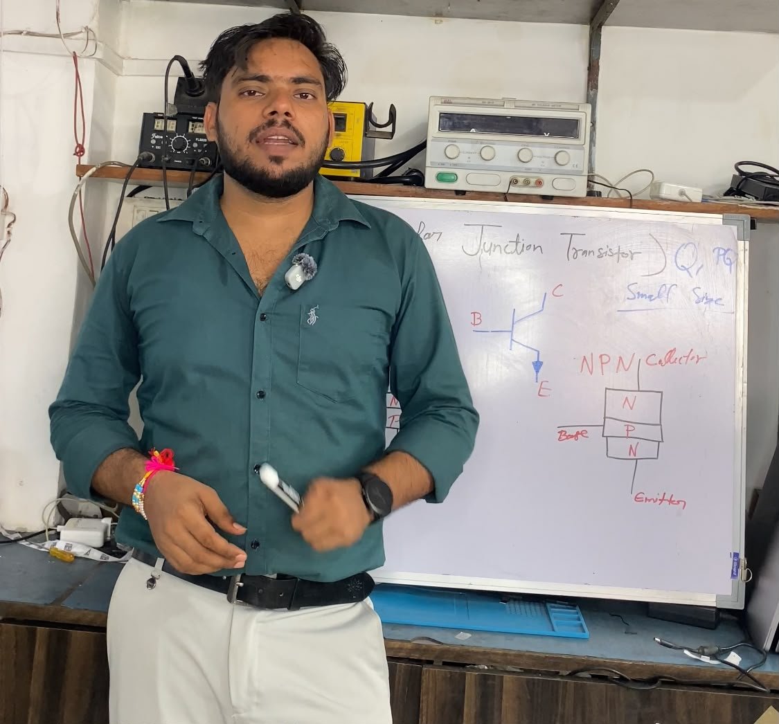 Instructor teaching transistor basics